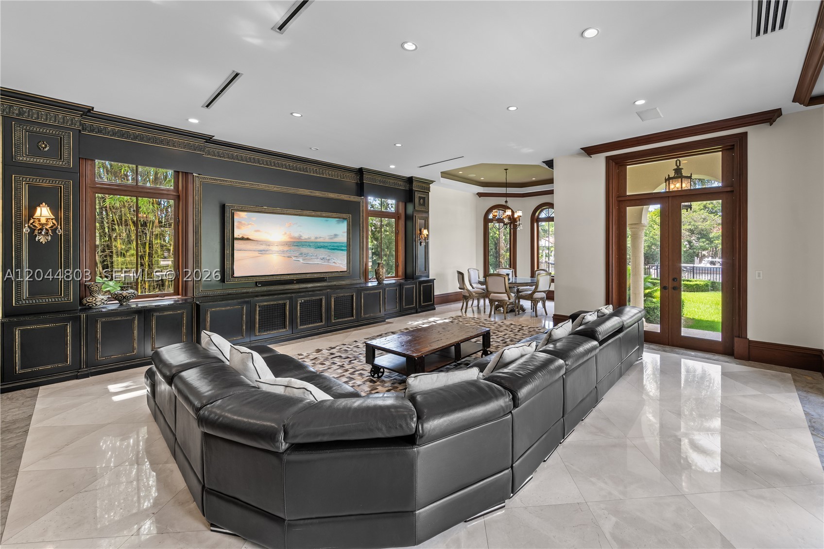 150 Edgewater Dr Coral Gables, FL 33133