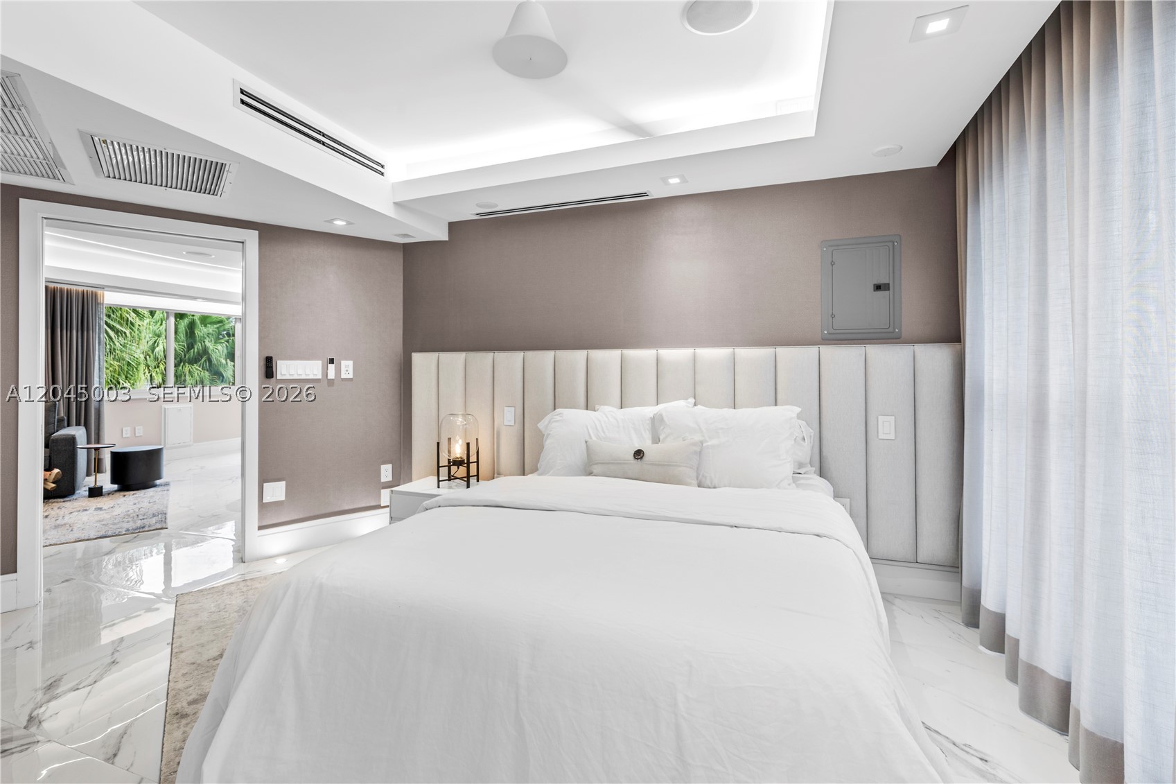 10190 Collins Ave #203 Bal Harbour, FL 33154
