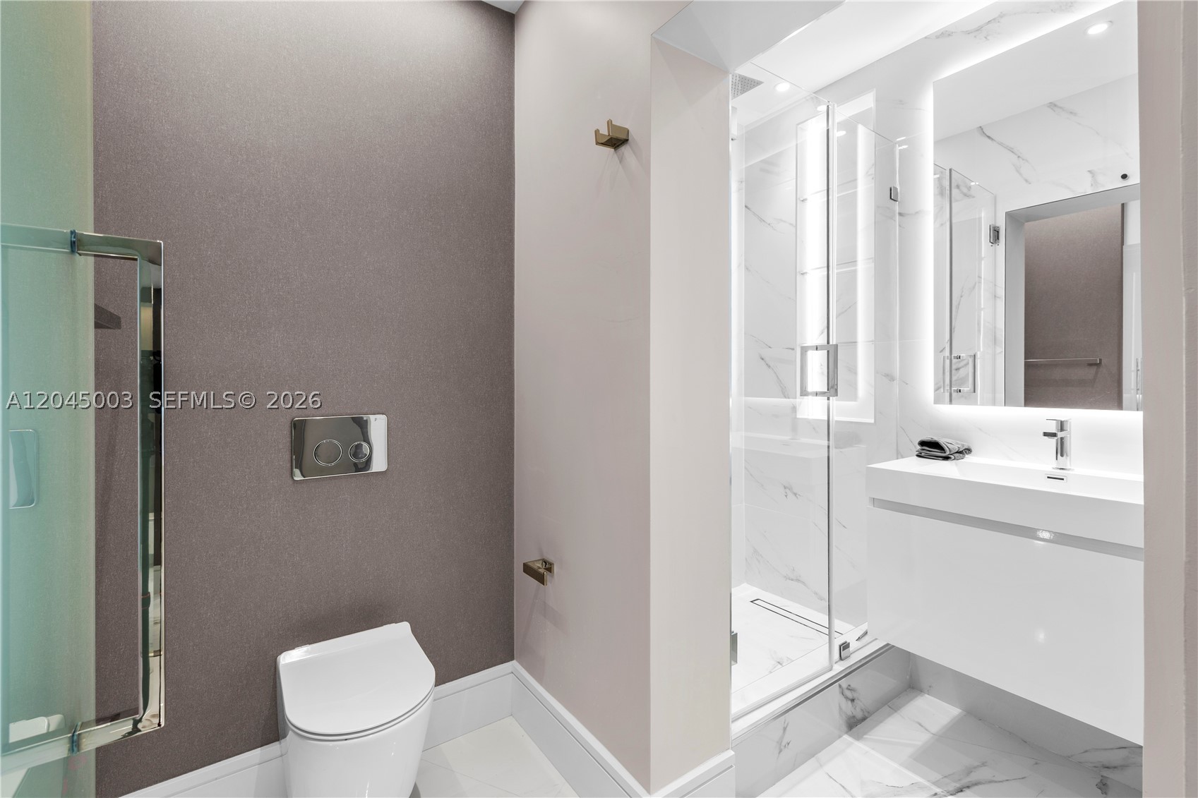 10190 Collins Ave #203 Bal Harbour, FL 33154