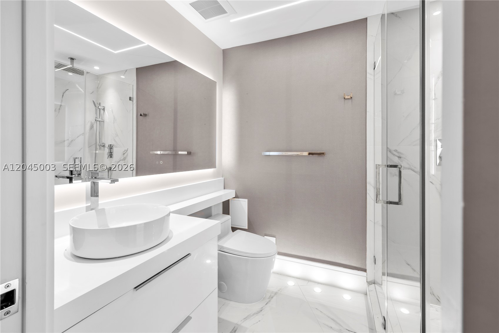 10190 Collins Ave #203 Bal Harbour, FL 33154