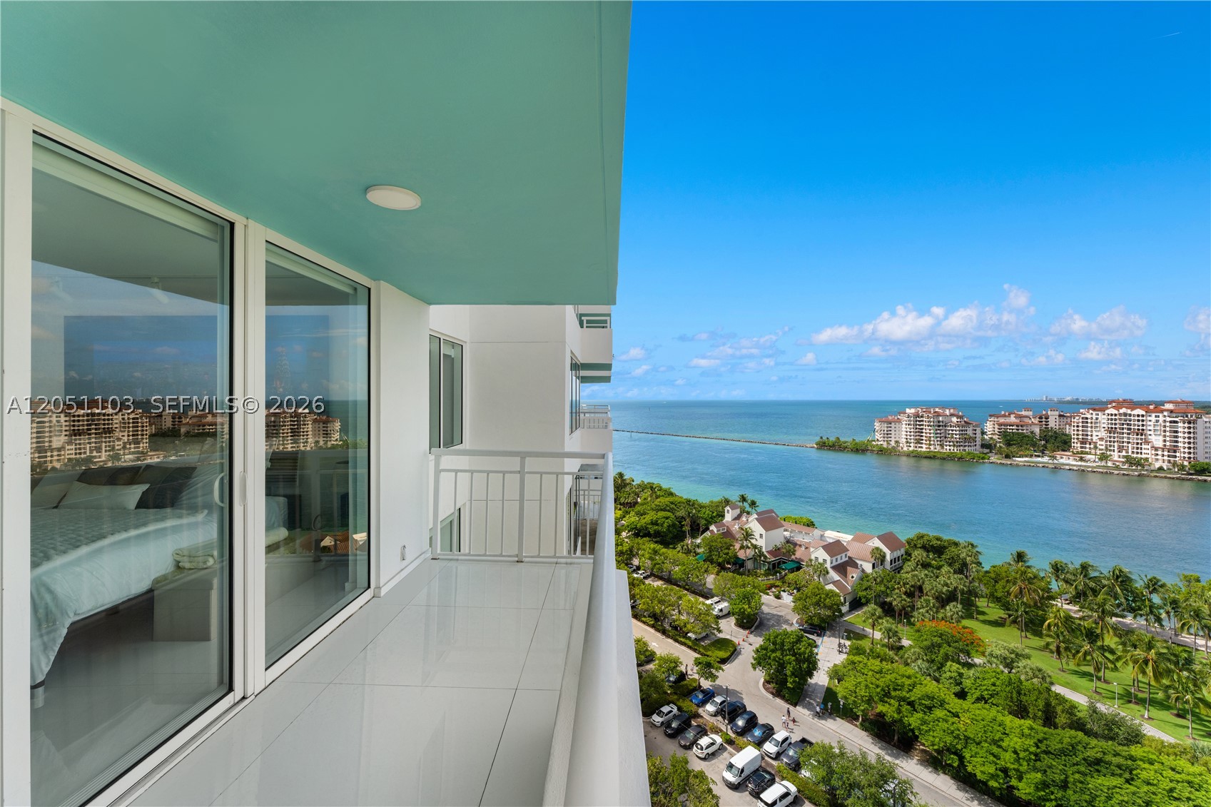 image South Pointe Towers17