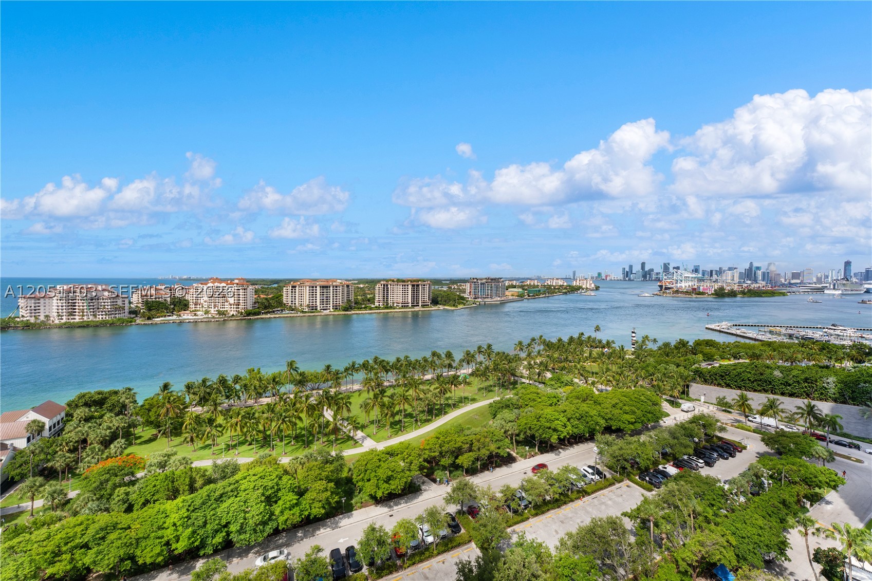 image South Pointe Towers27