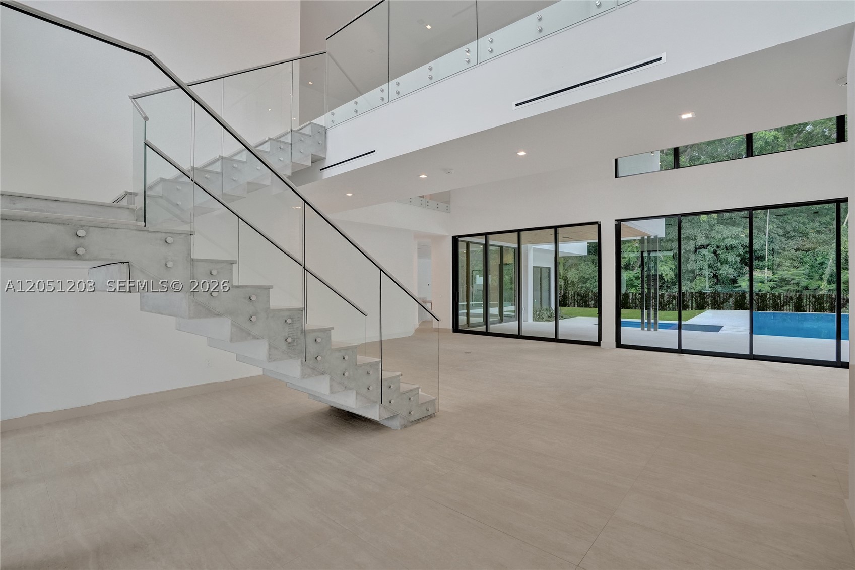 4640 Sunset Dr Miami, FL 33143