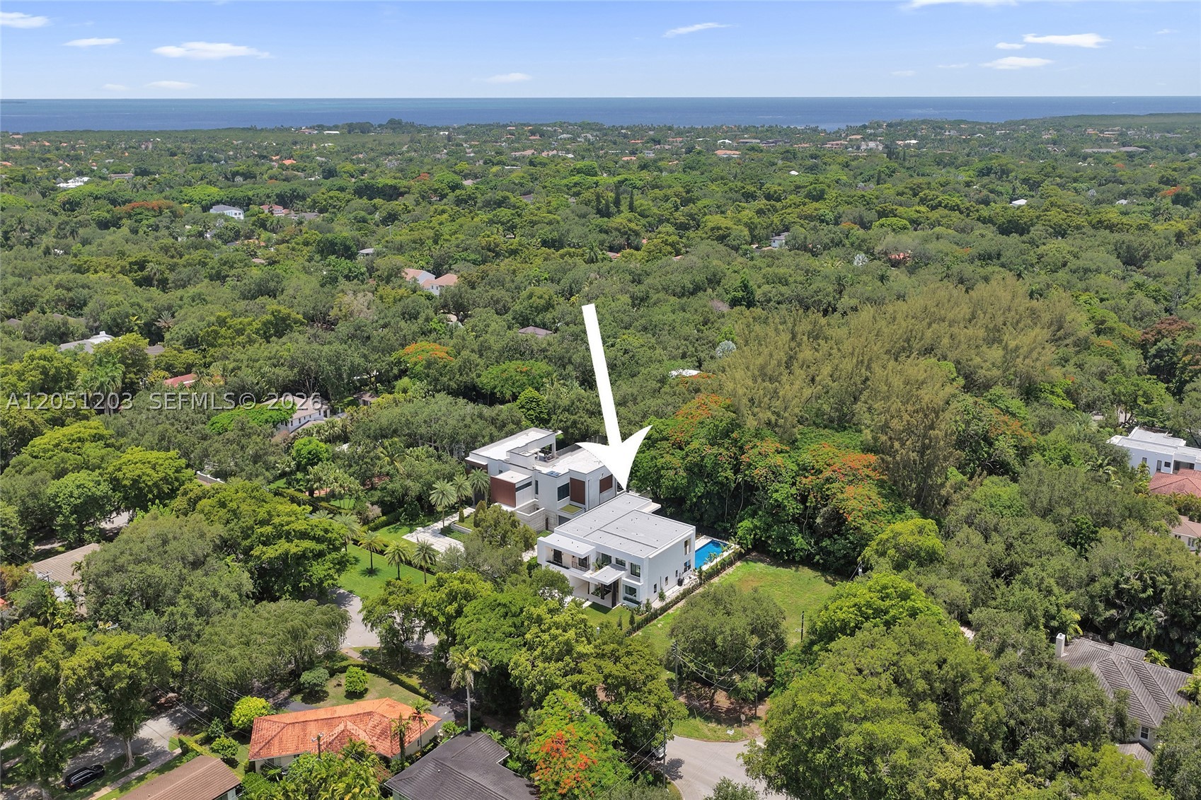4640 Sunset Dr Miami, FL 33143