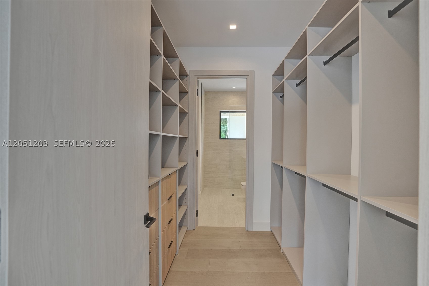 4640 Sunset Dr Miami, FL 33143