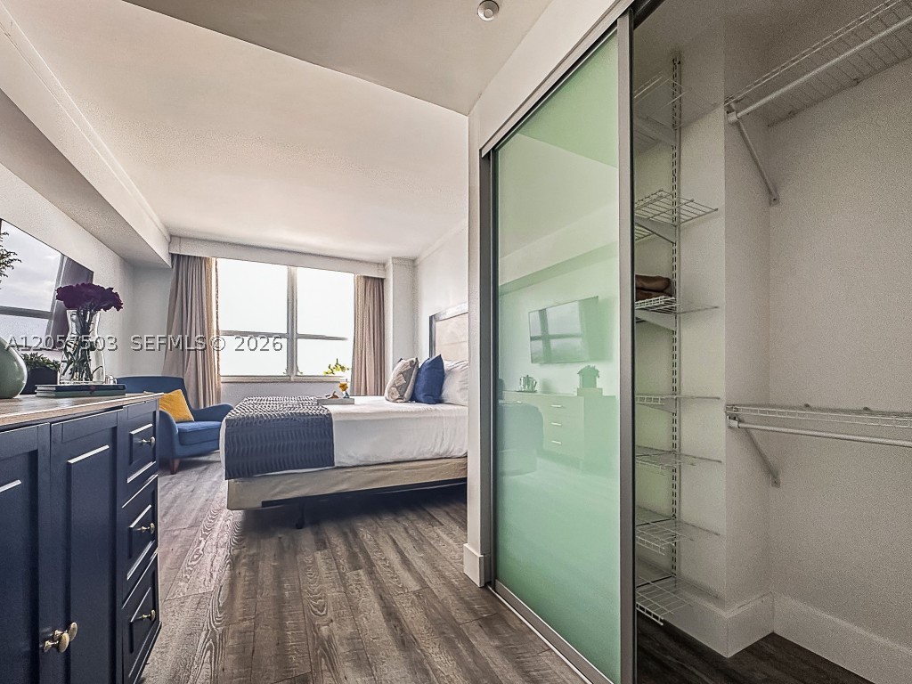 image Mutiny Park Hotel Arya3