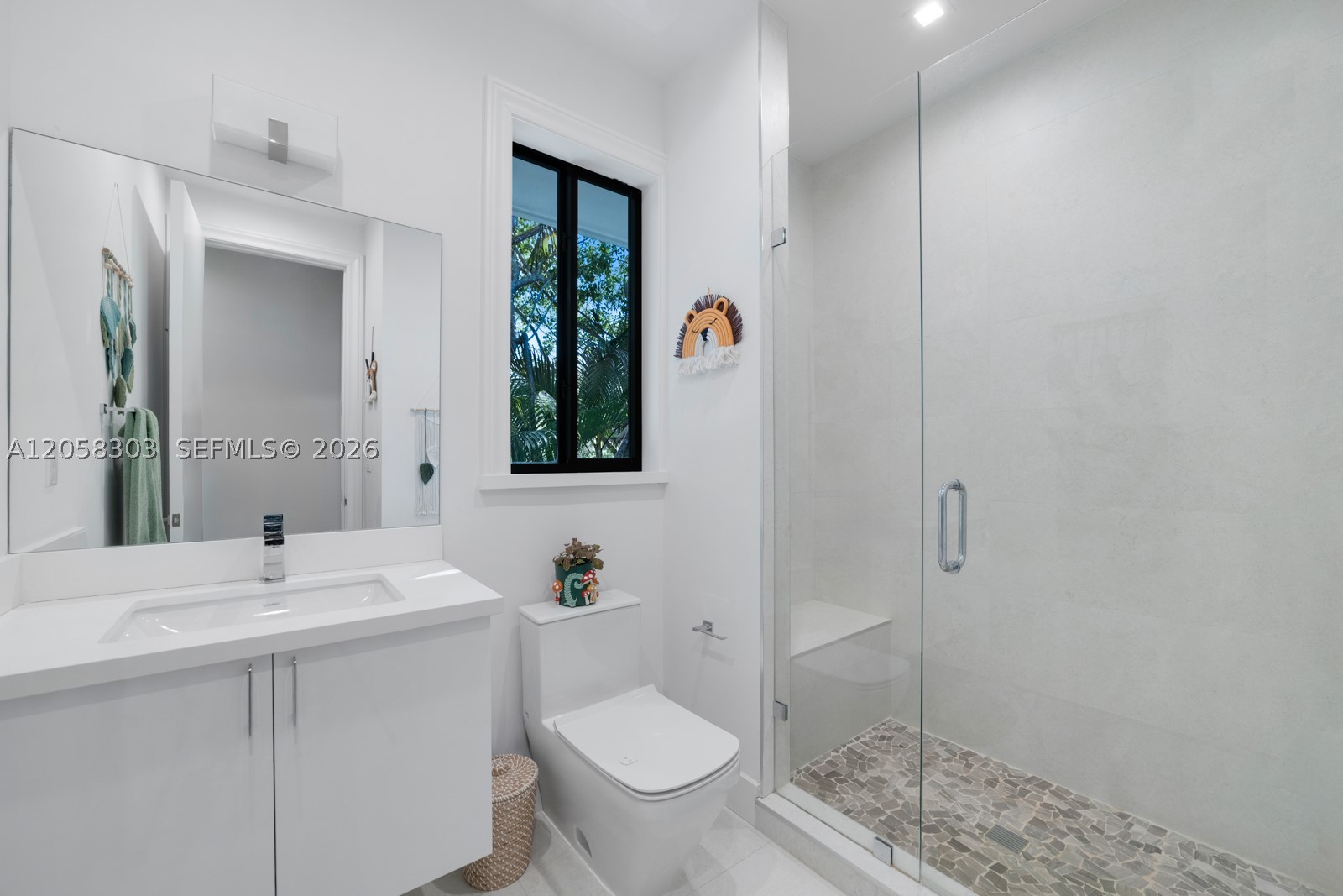 3630 Avocado Ave Miami, FL 33133