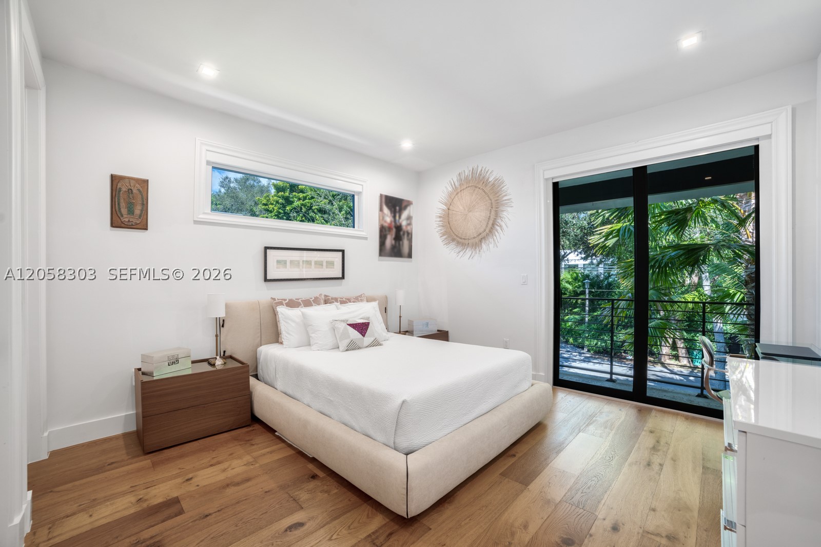 3630 Avocado Ave Miami, FL 33133