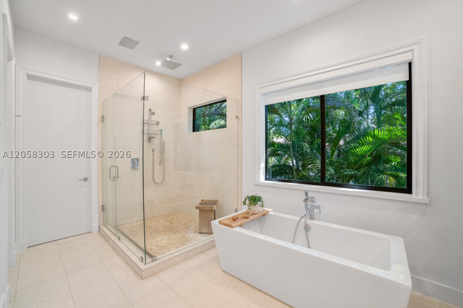 3630 Avocado Ave Miami, FL 33133