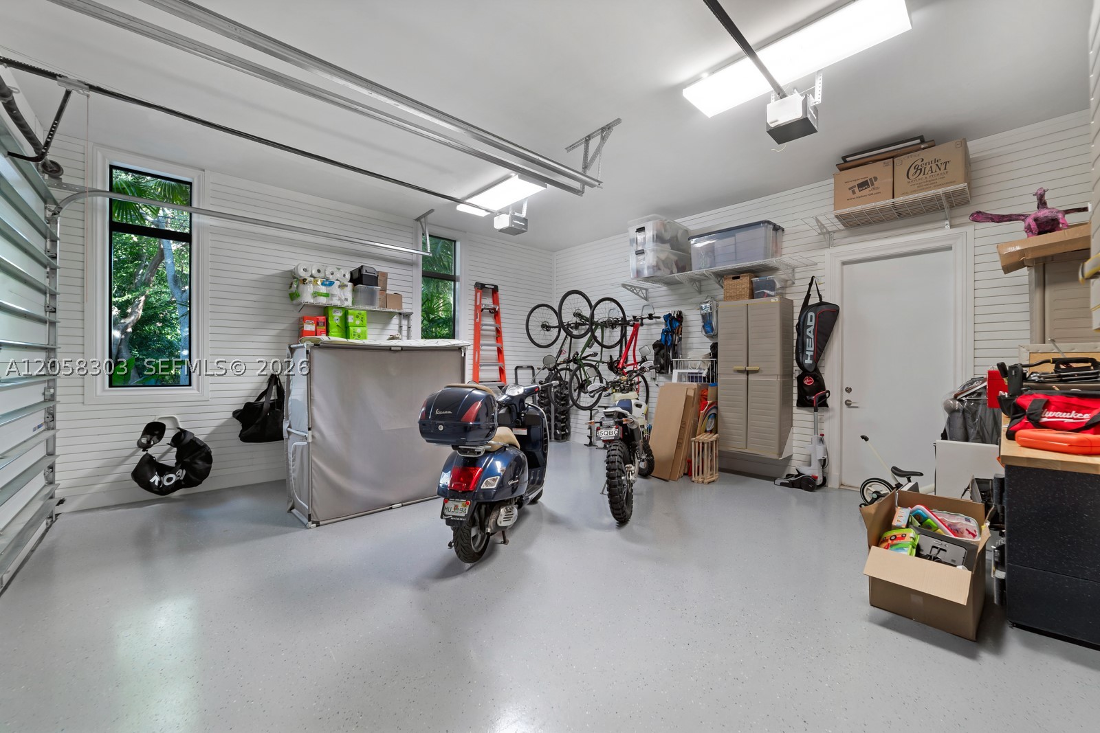 3630 Avocado Ave Miami, FL 33133