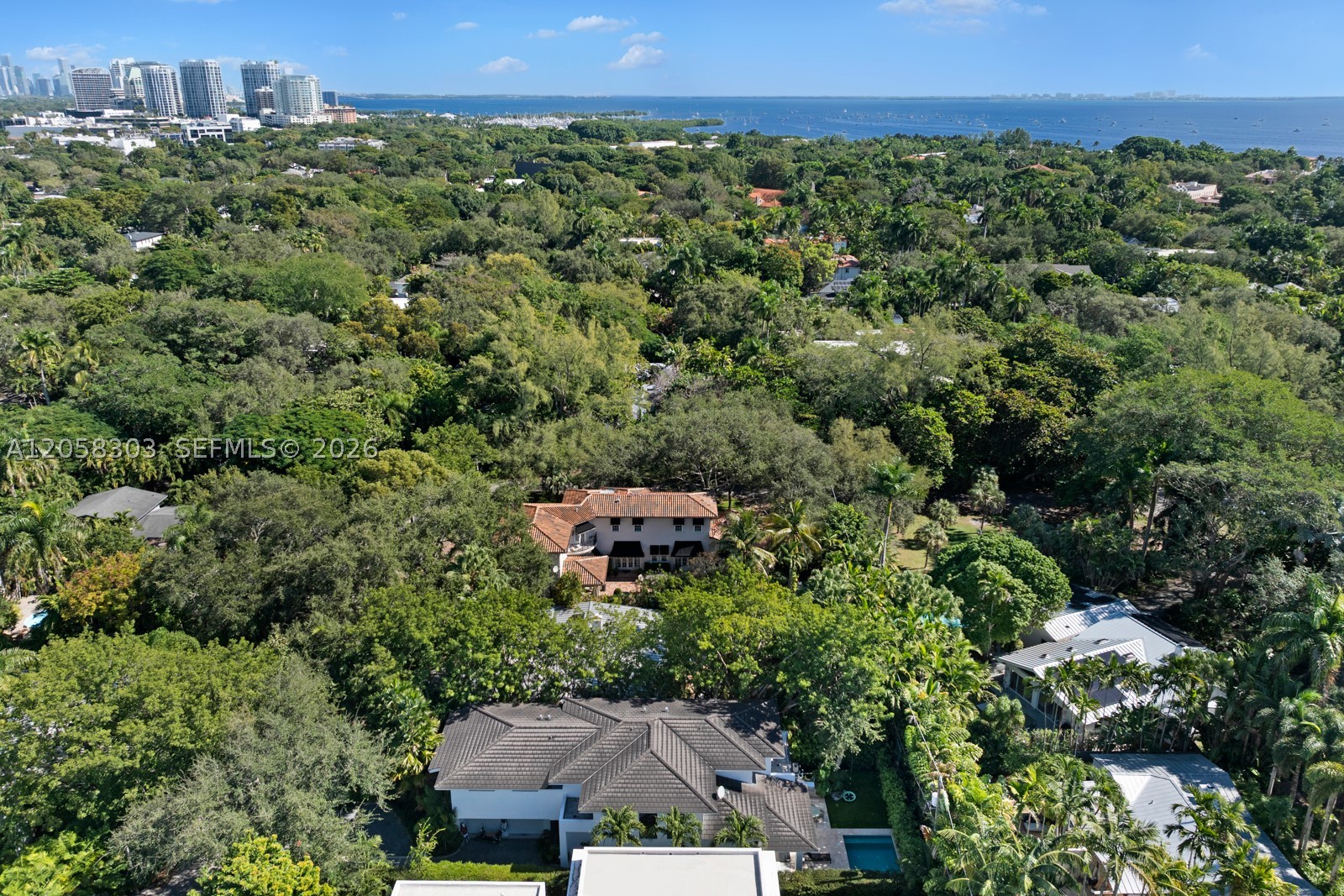 3630 Avocado Ave Miami, FL 33133