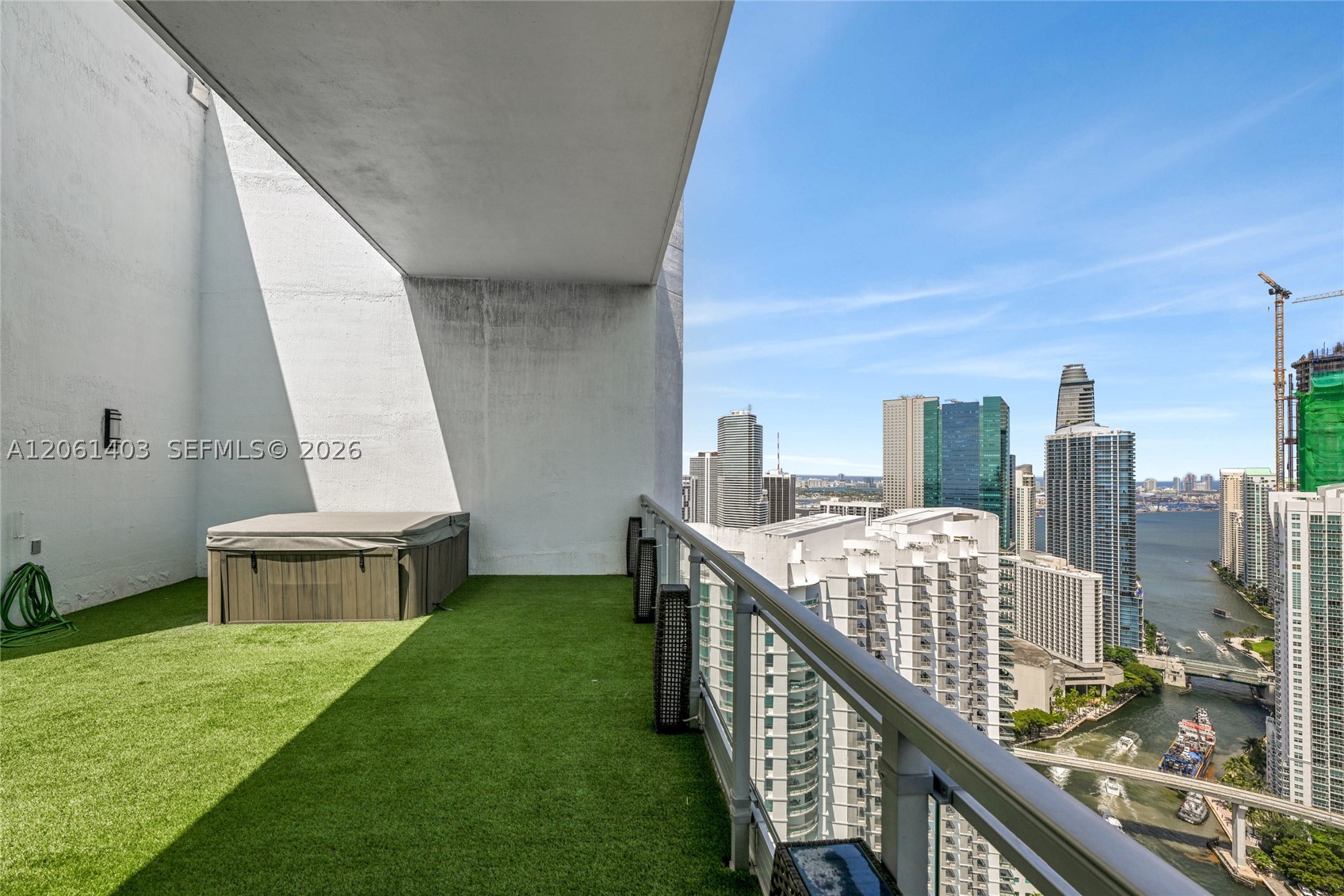 image The Ivy at Riverfront32