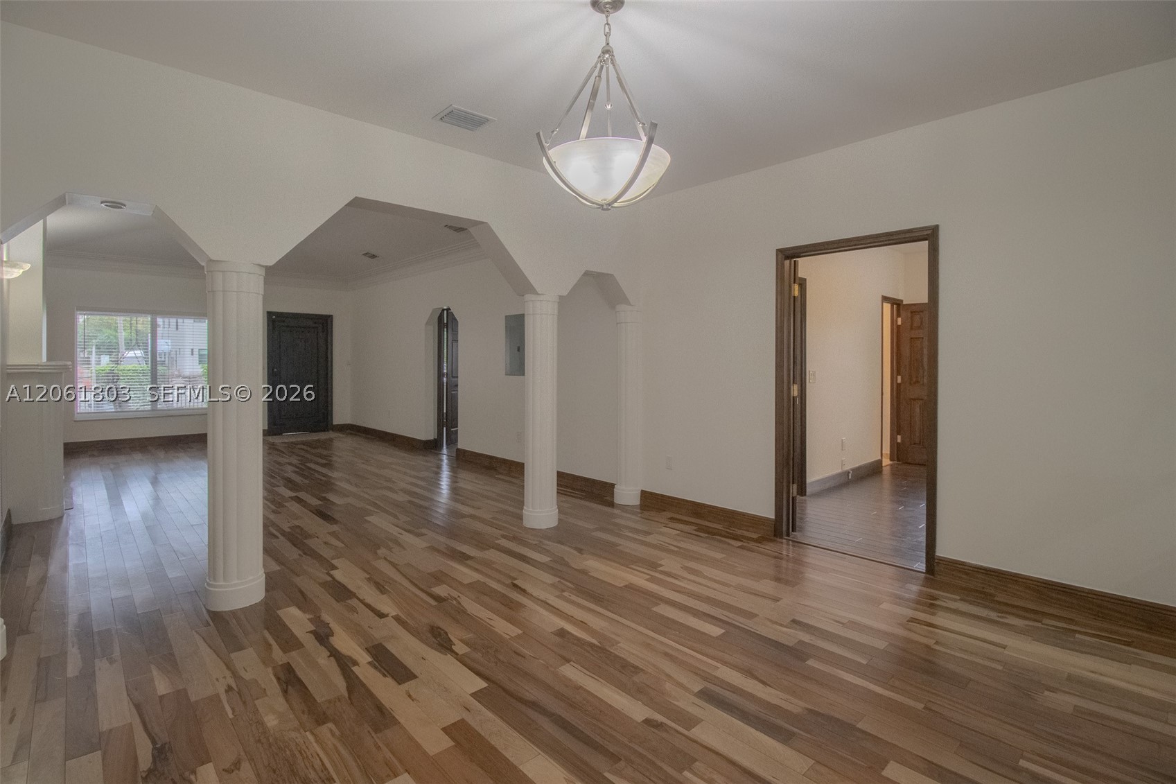 3722 Royal Palm Ave Miami Beach, FL 33140