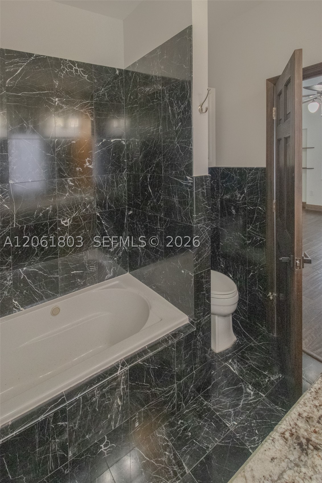 3722 Royal Palm Ave Miami Beach, FL 33140