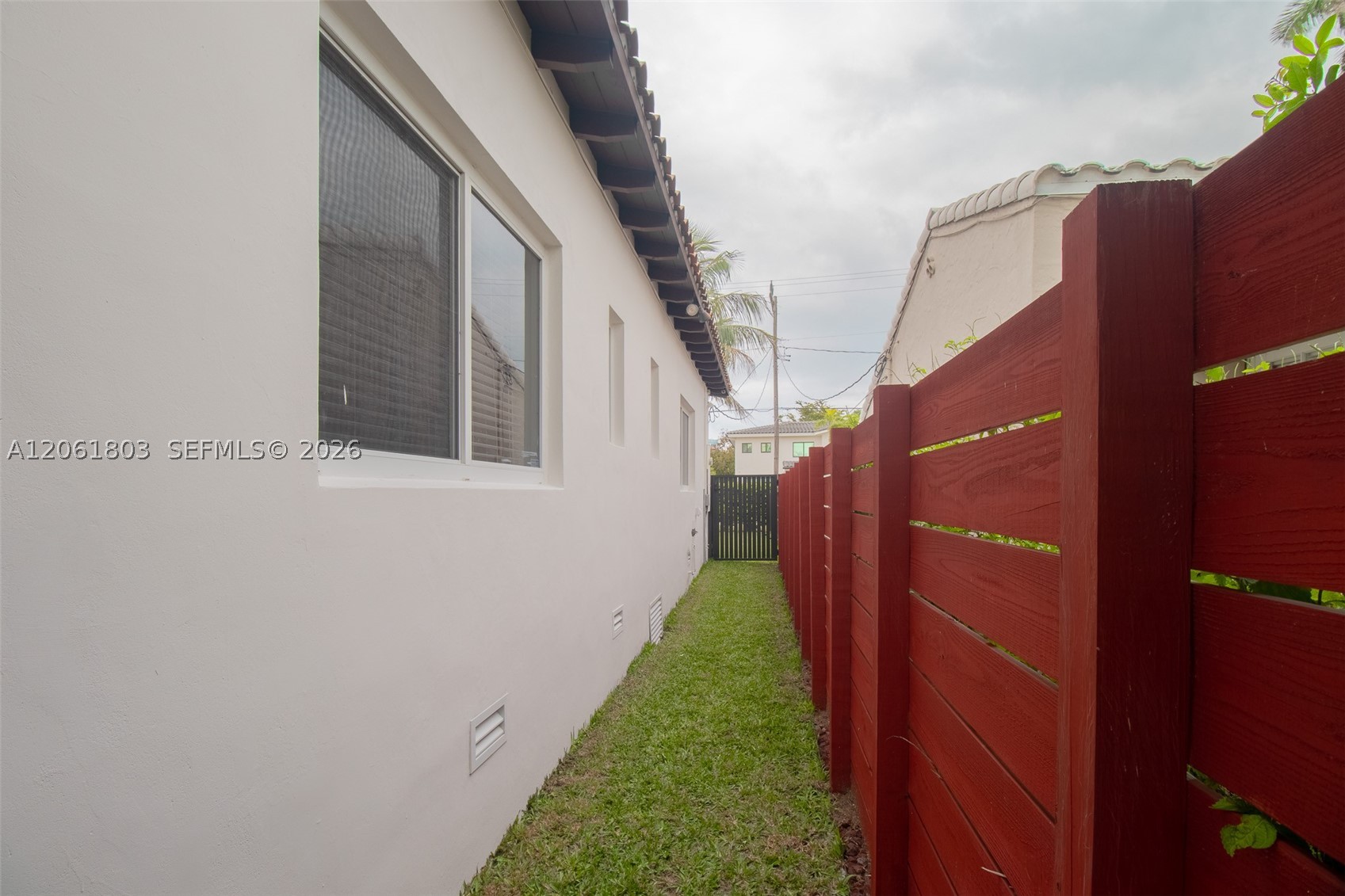 3722 Royal Palm Ave Miami Beach, FL 33140