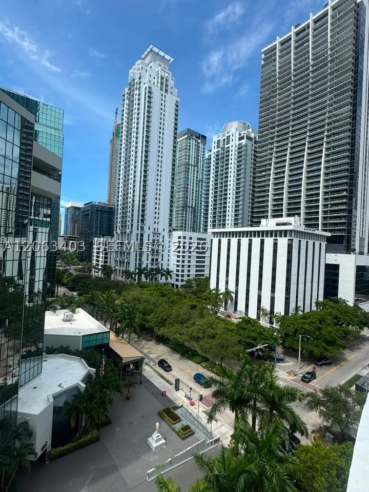 image The Plaza on Brickell West13
