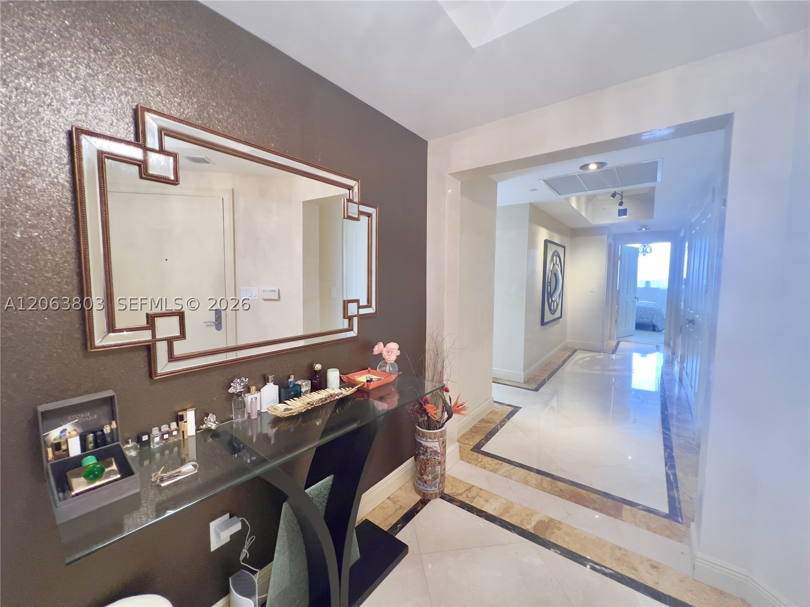 image Acqualina Residences13