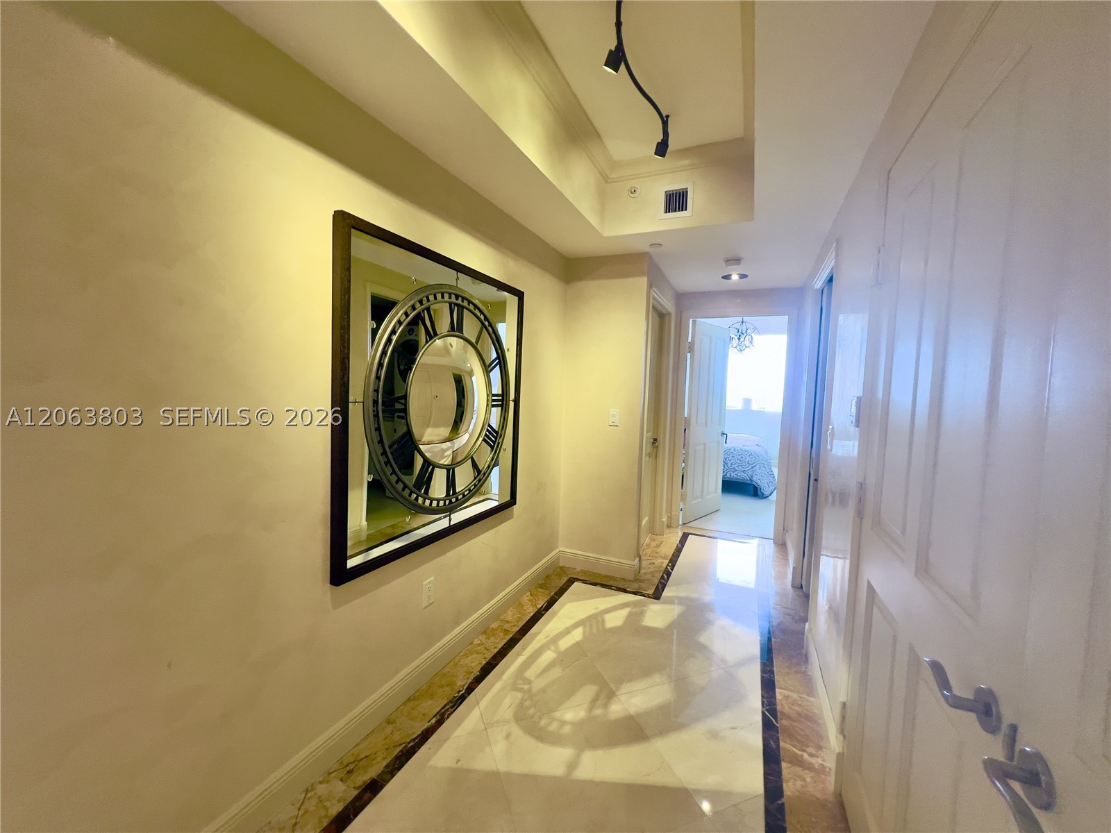 image Acqualina Residences15
