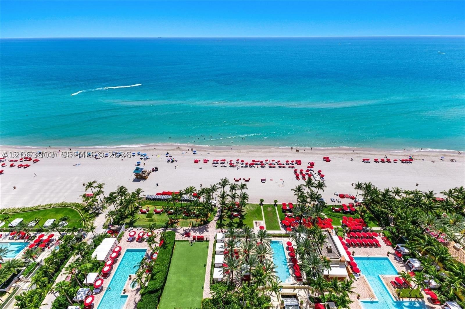 image Acqualina Residences33