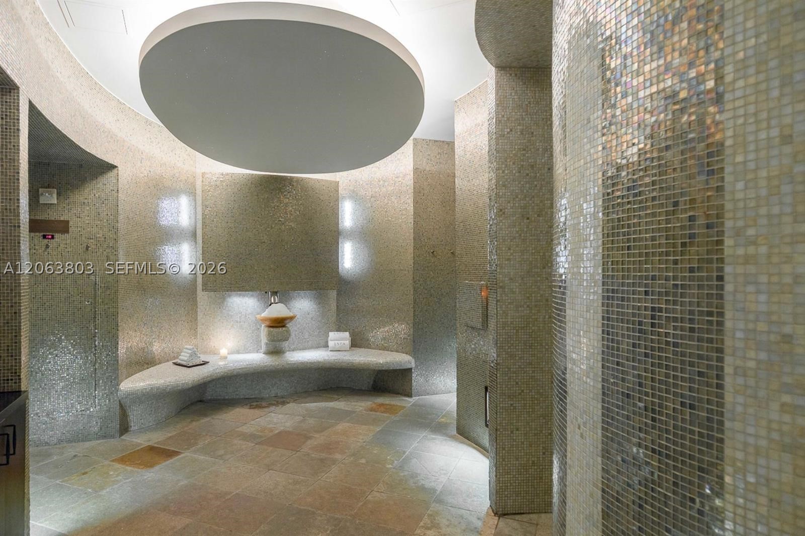 image Acqualina Residences46