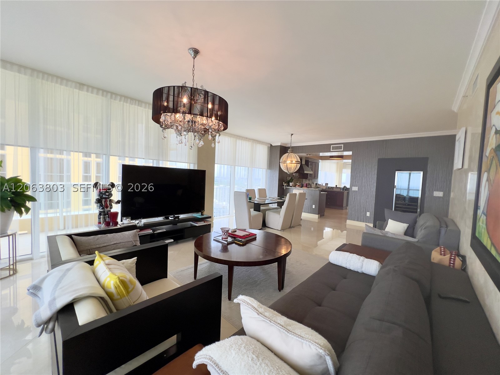 image Acqualina Residences4