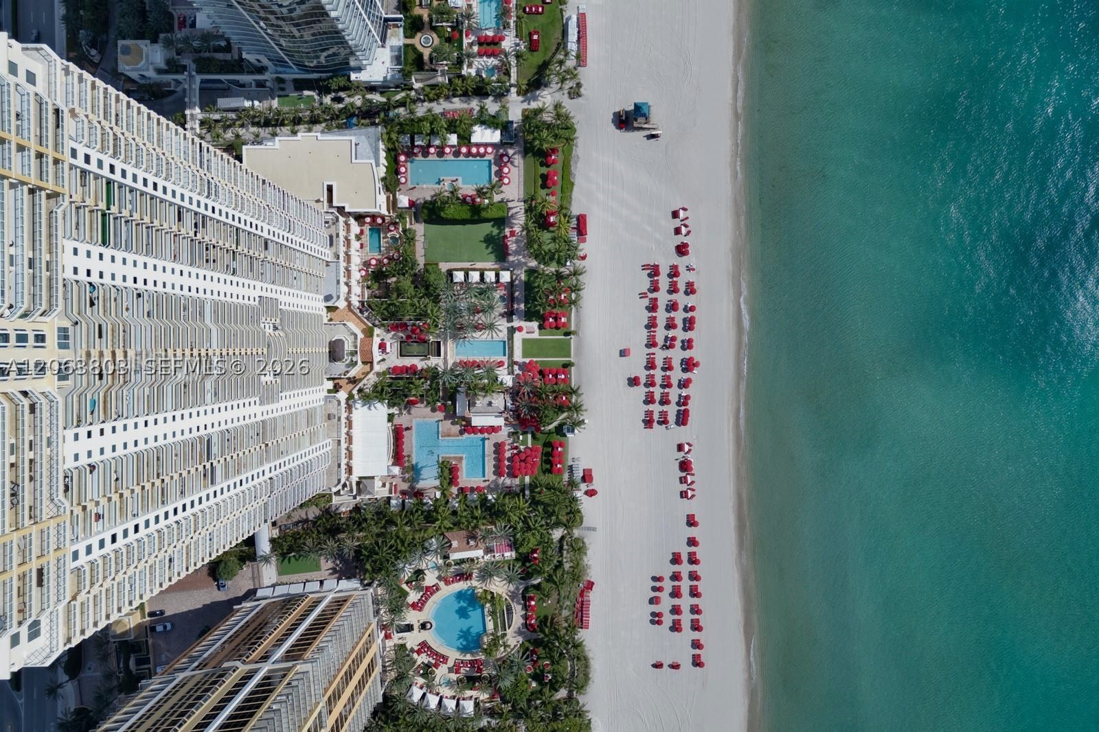image Acqualina Residences49