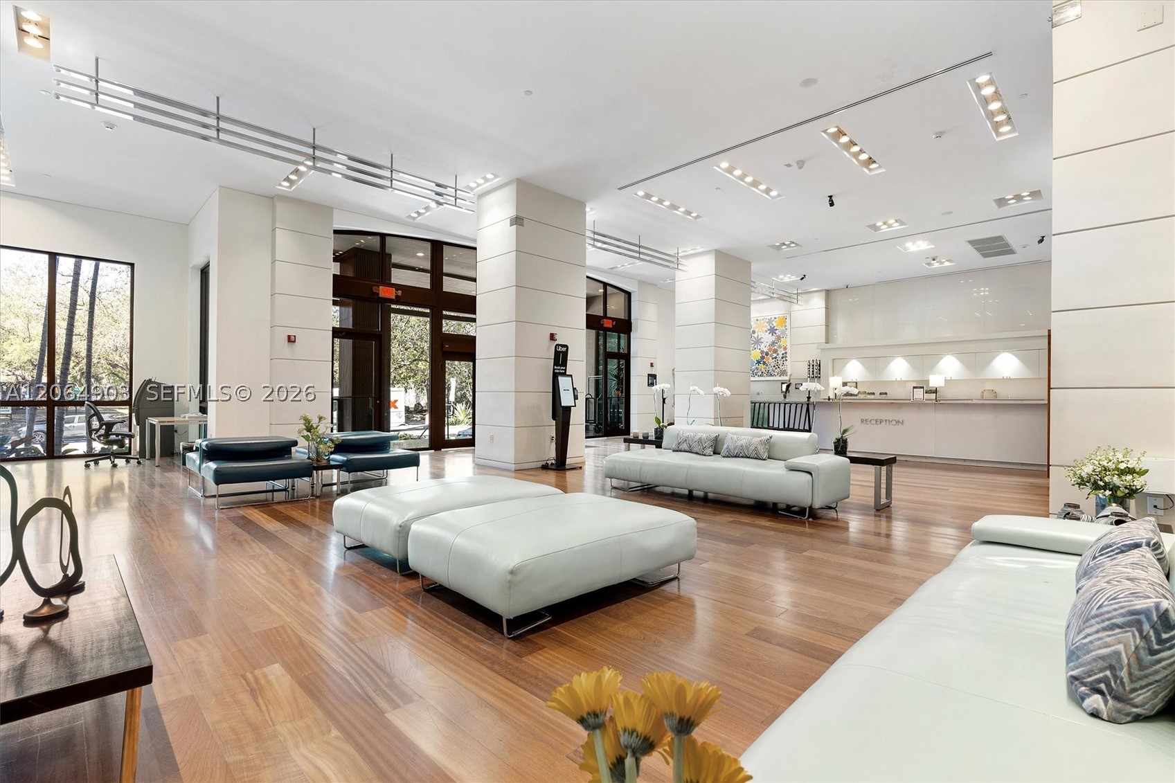 image Mutiny Park Hotel Arya2
