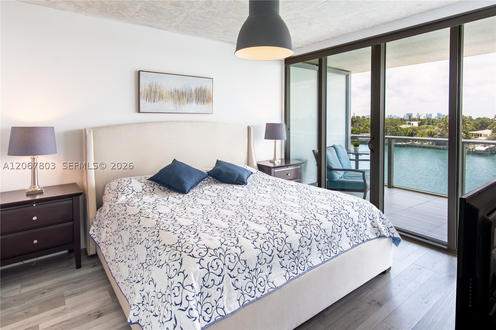 6620 Indian Crk Dr #509 Miami Beach, FL 33141