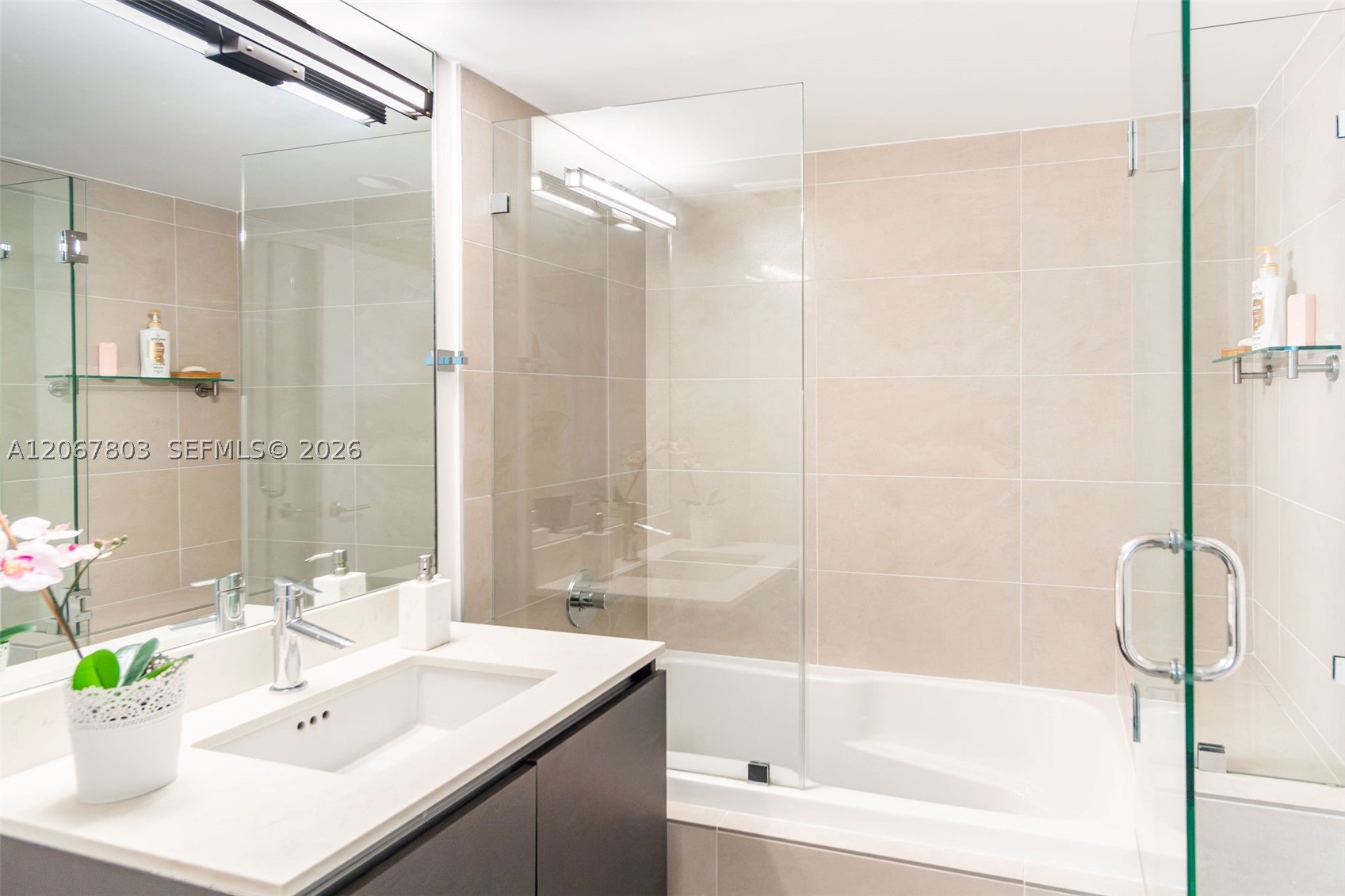 6620 Indian Crk Dr #509 Miami Beach, FL 33141
