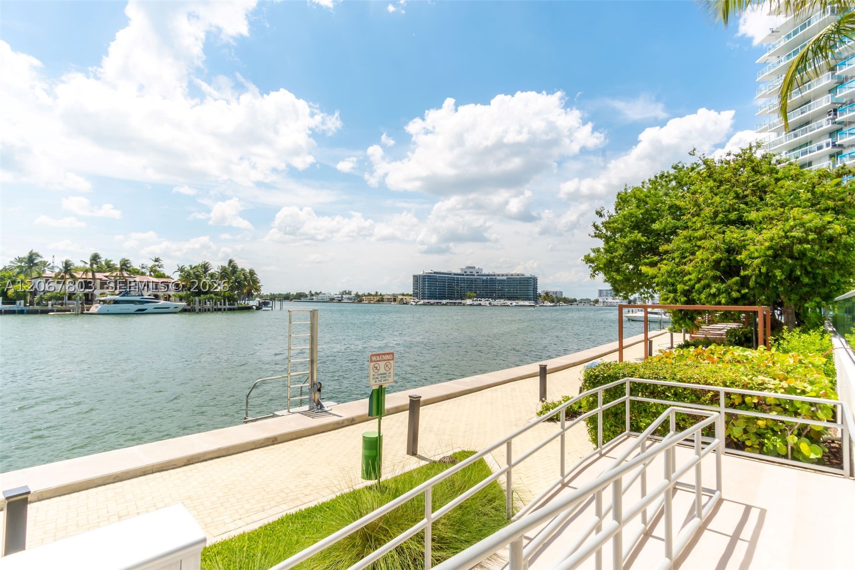 6620 Indian Crk Dr #509 Miami Beach, FL 33141