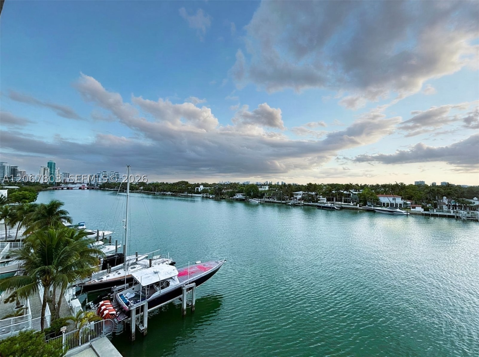 6620 Indian Crk Dr #509 Miami Beach, FL 33141
