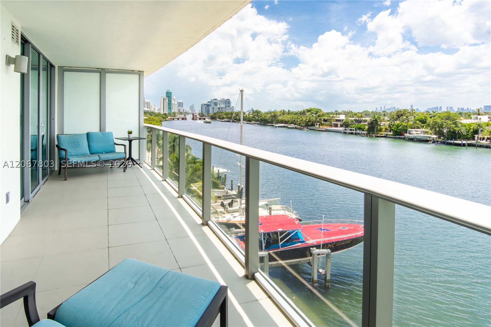 6620 Indian Crk Dr #509 Miami Beach, FL 33141