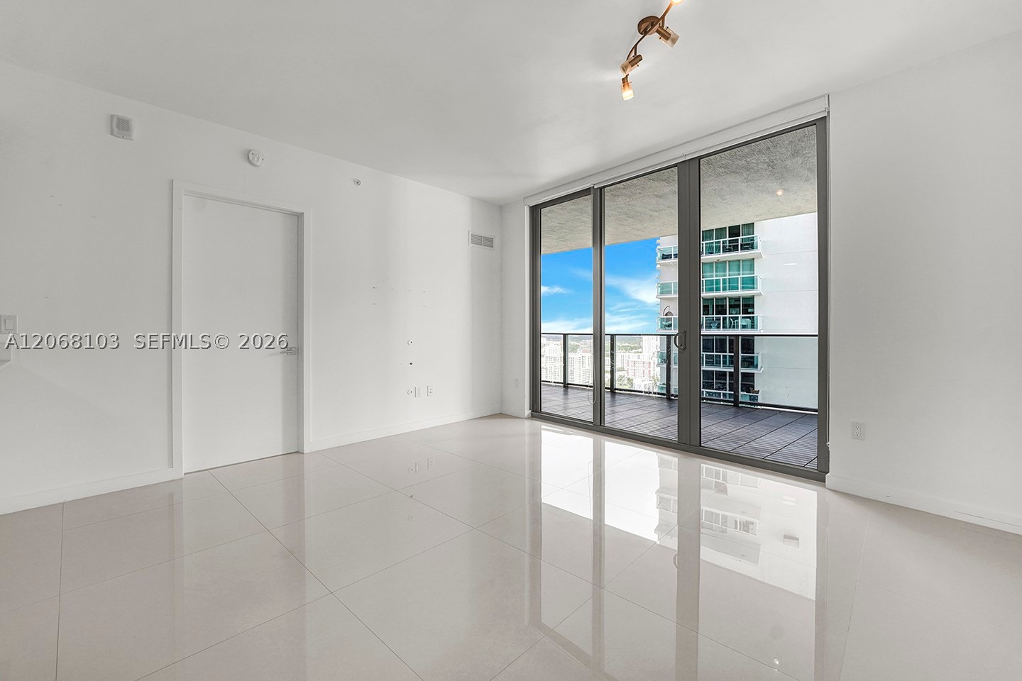image Aria on the Bay19