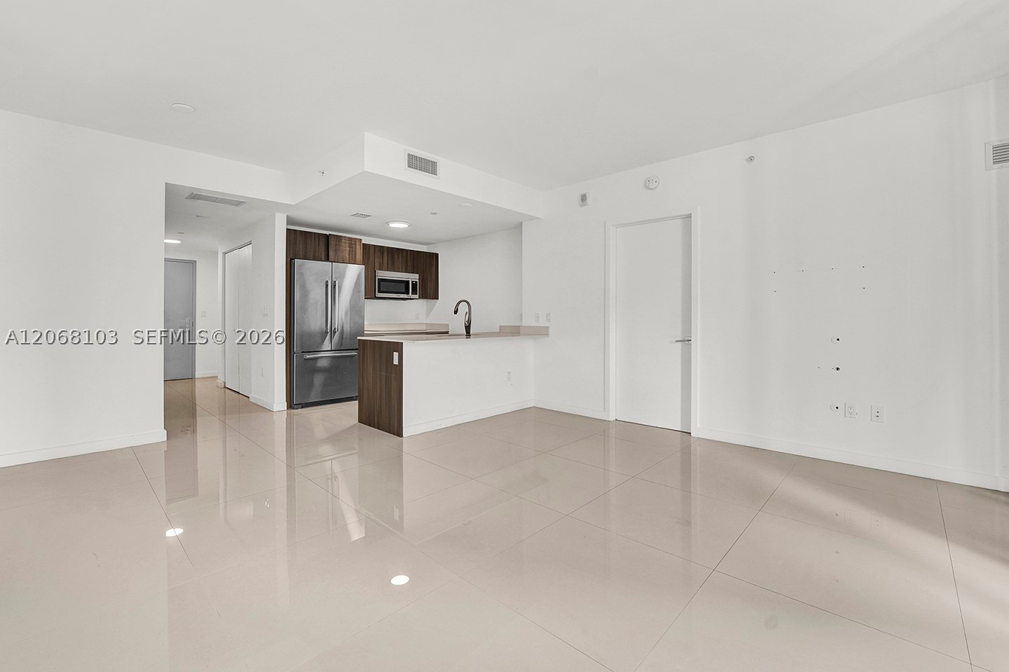 image Aria on the Bay22