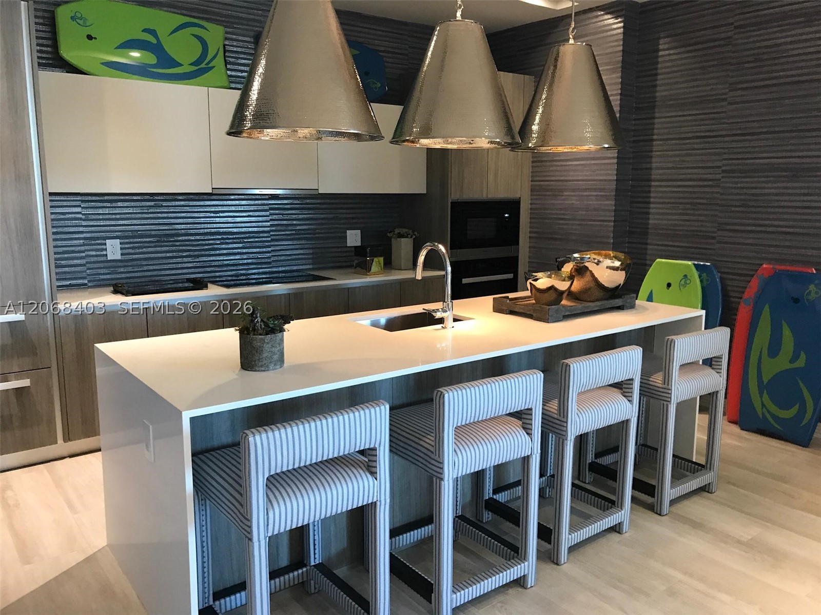 2900 NE 7th Ave #1701 Miami, FL 33137