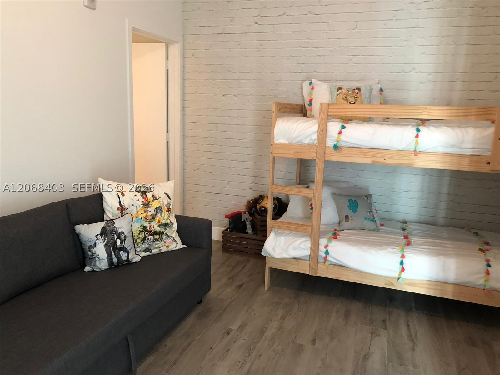 2900 NE 7th Ave #1701 Miami, FL 33137