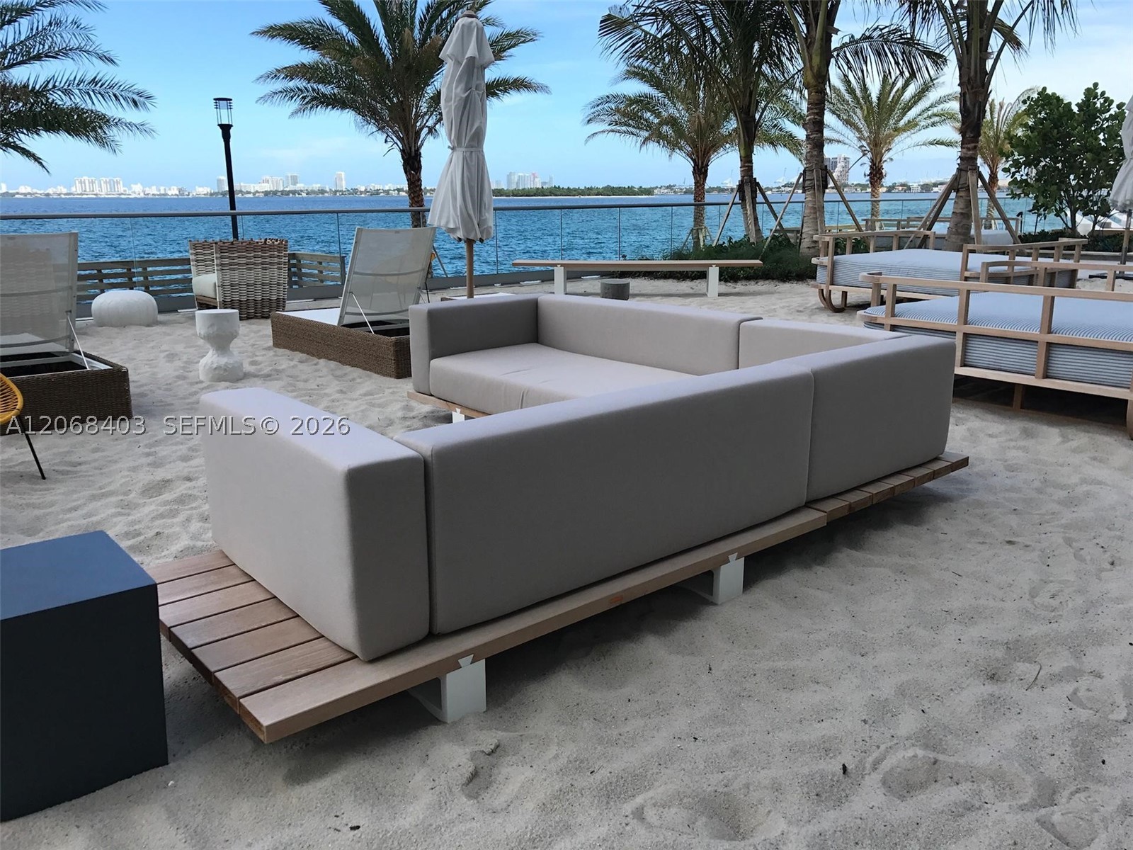 2900 NE 7th Ave #1701 Miami, FL 33137