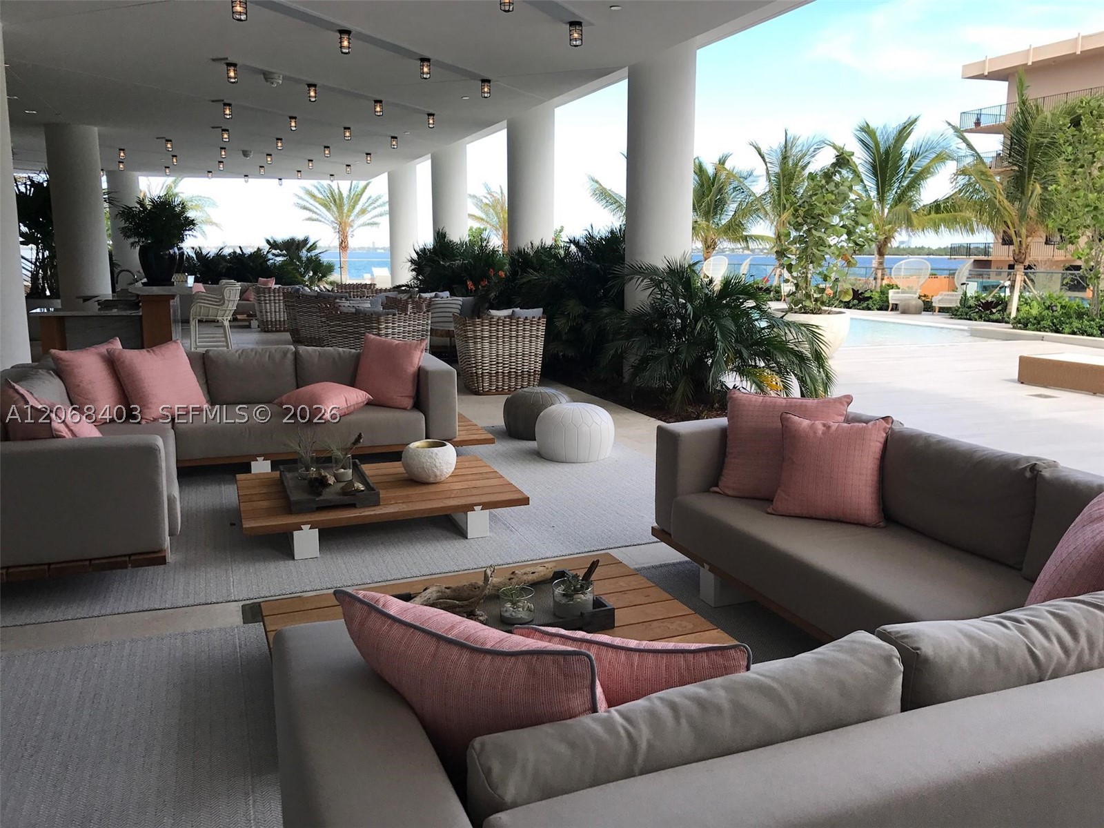 2900 NE 7th Ave #1701 Miami, FL 33137