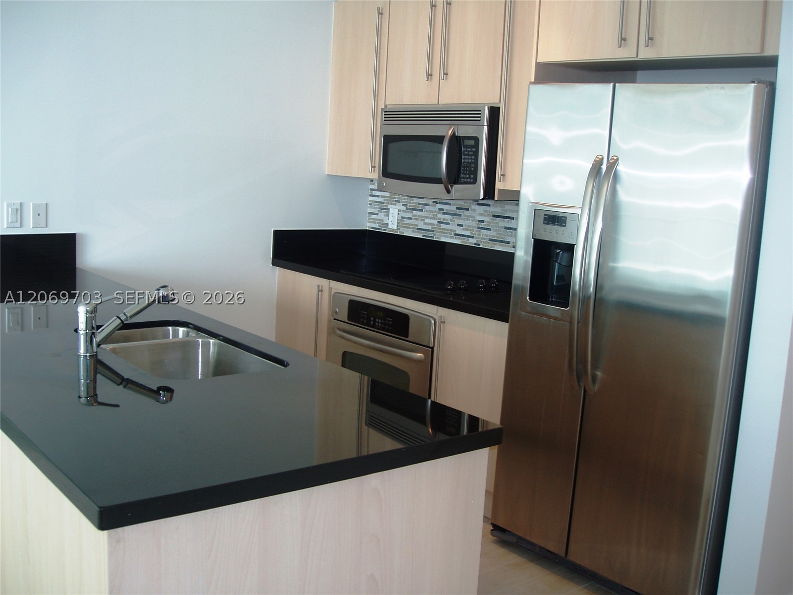 image Axis on Brickell South1