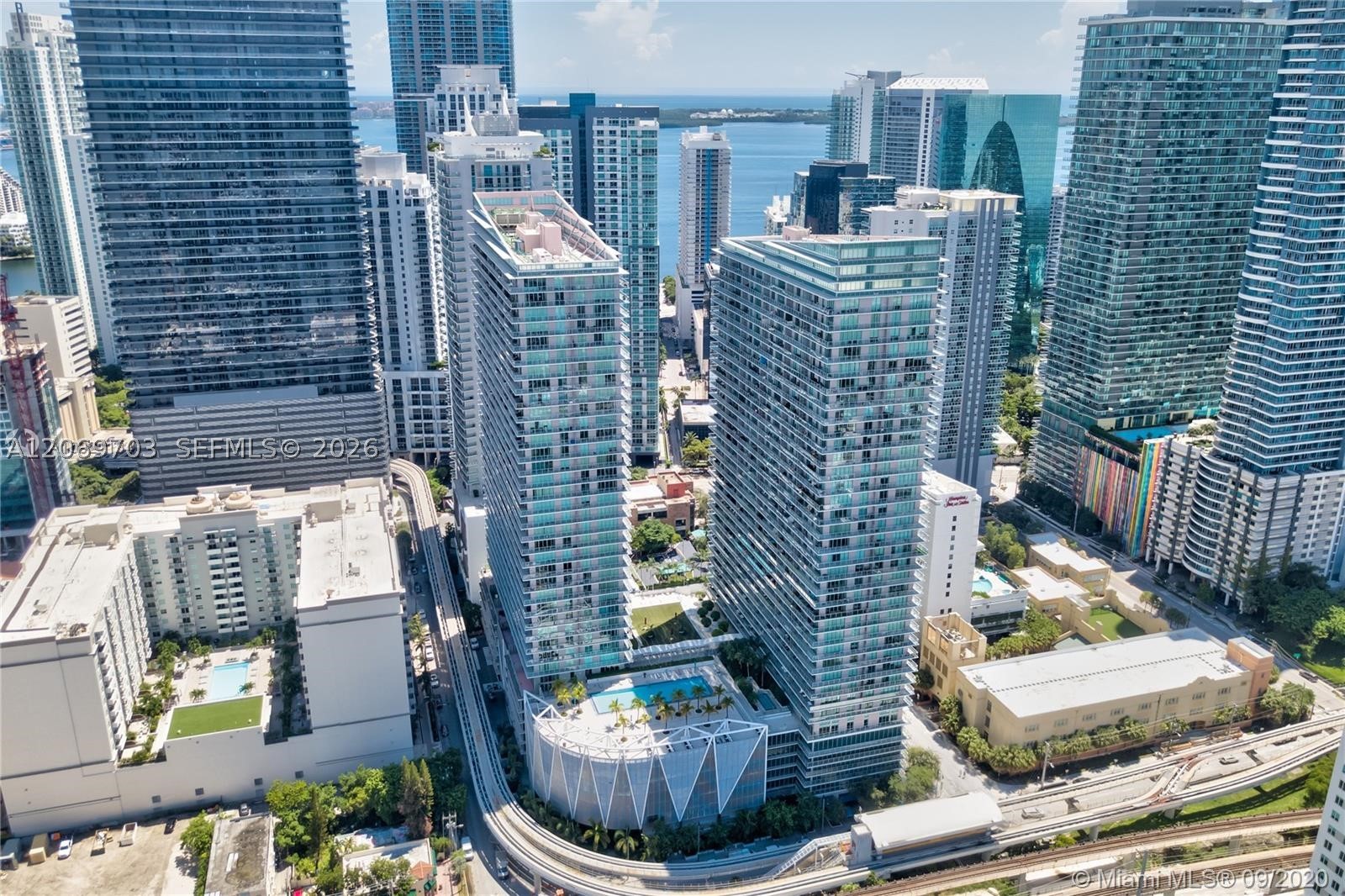 image Axis on Brickell South22