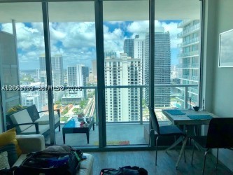 image Axis on Brickell South3
