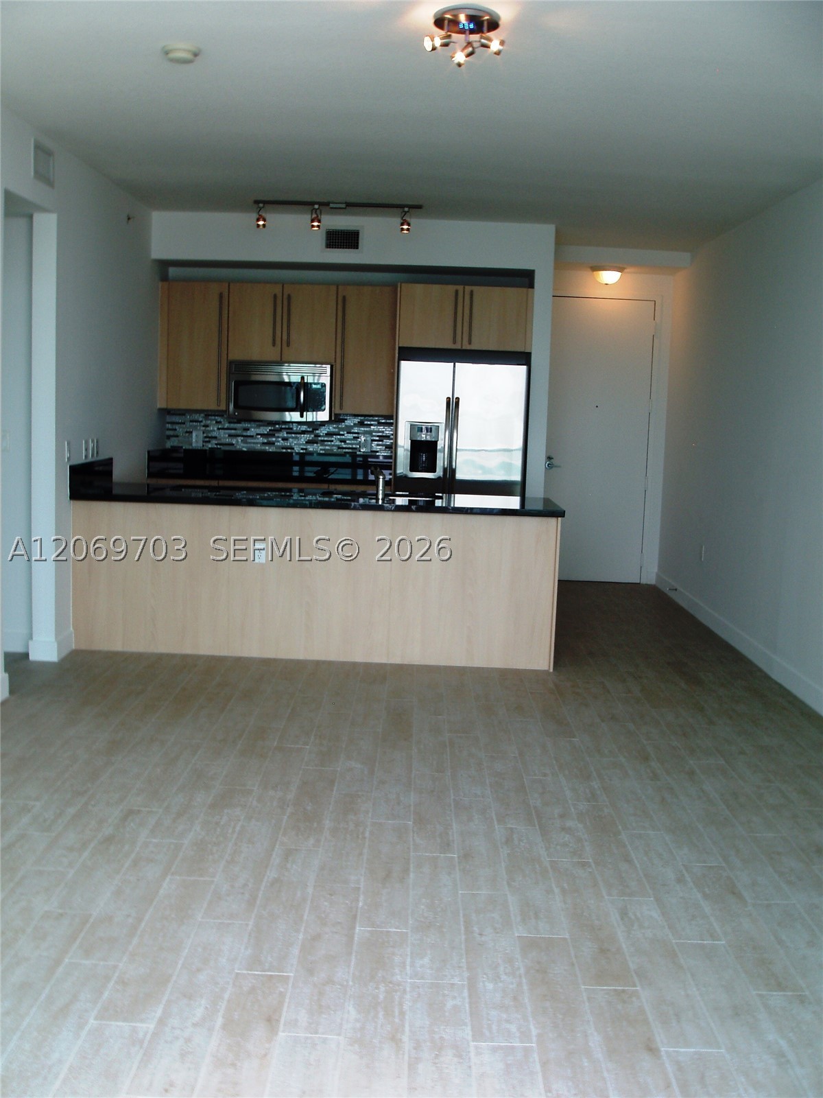 image Axis on Brickell South4