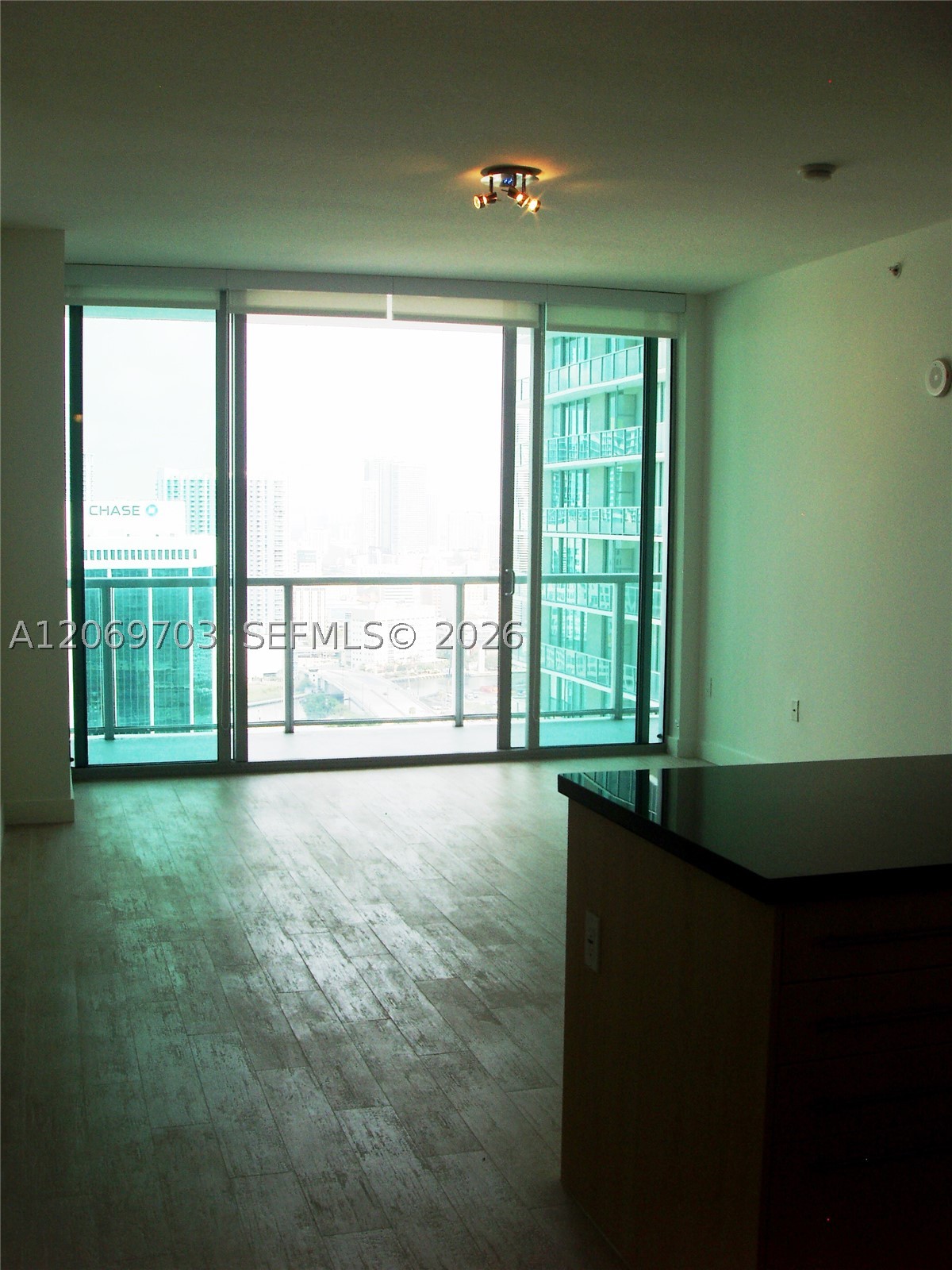 image Axis on Brickell South5