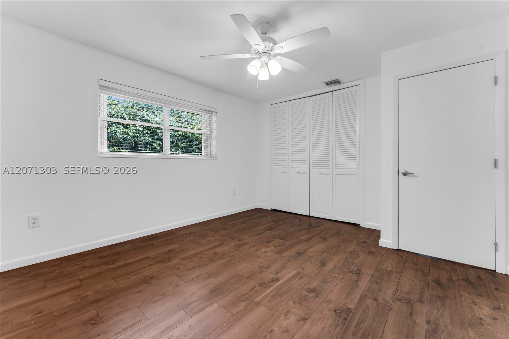 11890 SW 72nd Pl Pinecrest, FL 33156