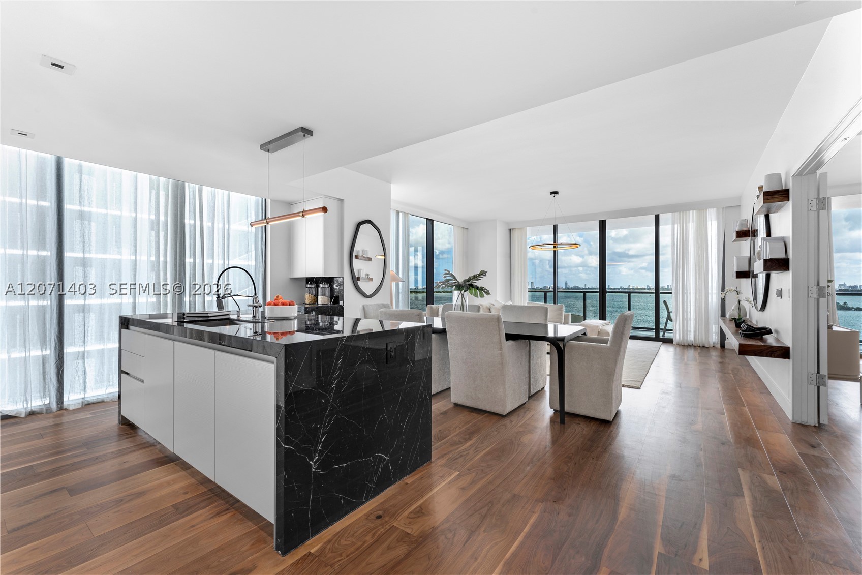 image Elysee Miami3