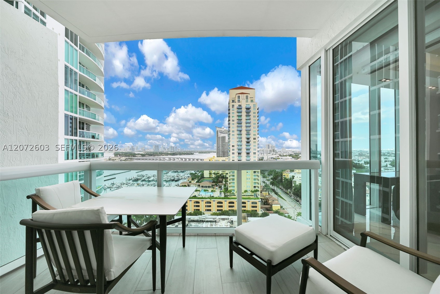 1000 S Pointe Dr #1706 Miami Beach, FL 33139