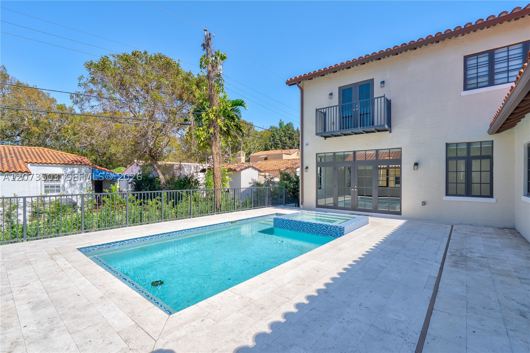 519 Alhambra Cir Coral Gables, FL 33134