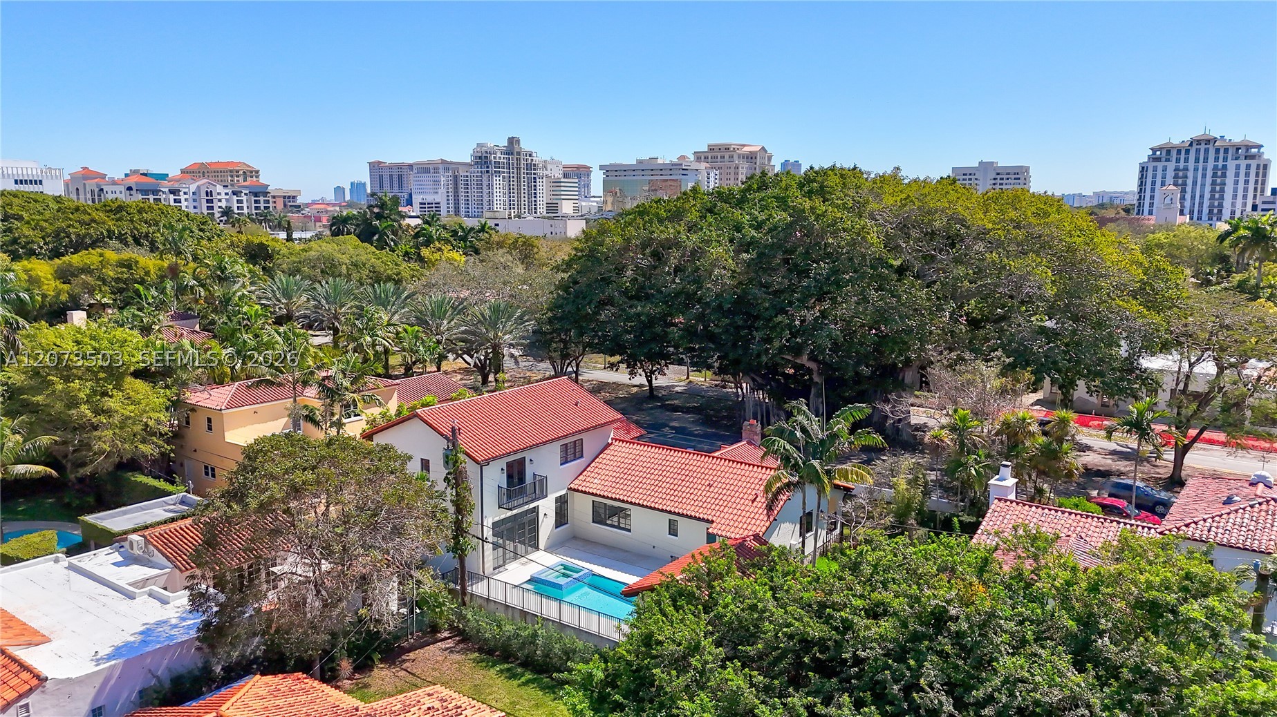 519 Alhambra Cir Coral Gables, FL 33134