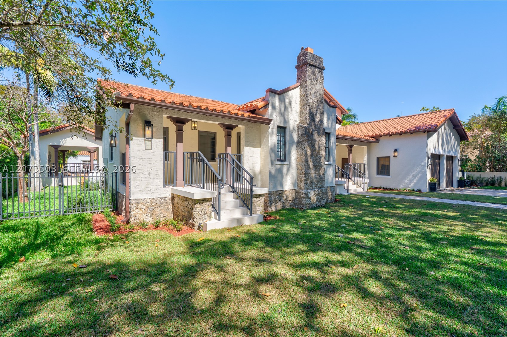 519 Alhambra Cir Coral Gables, FL 33134