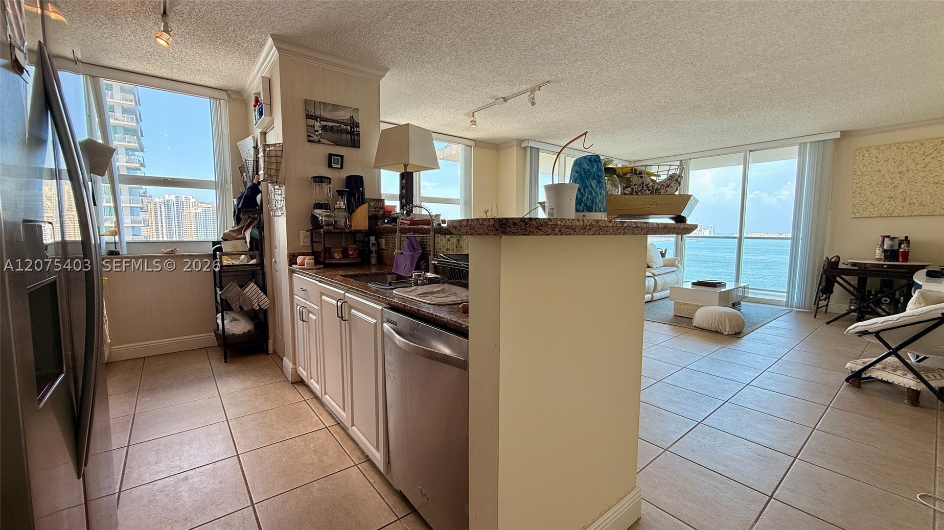 1155 Brickell Bay Dr #2310 Miami, FL 33131